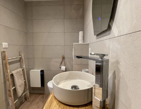 Salle de bain Chambre Cleebourg – hébergement à Hoffen, Alsace du Nord